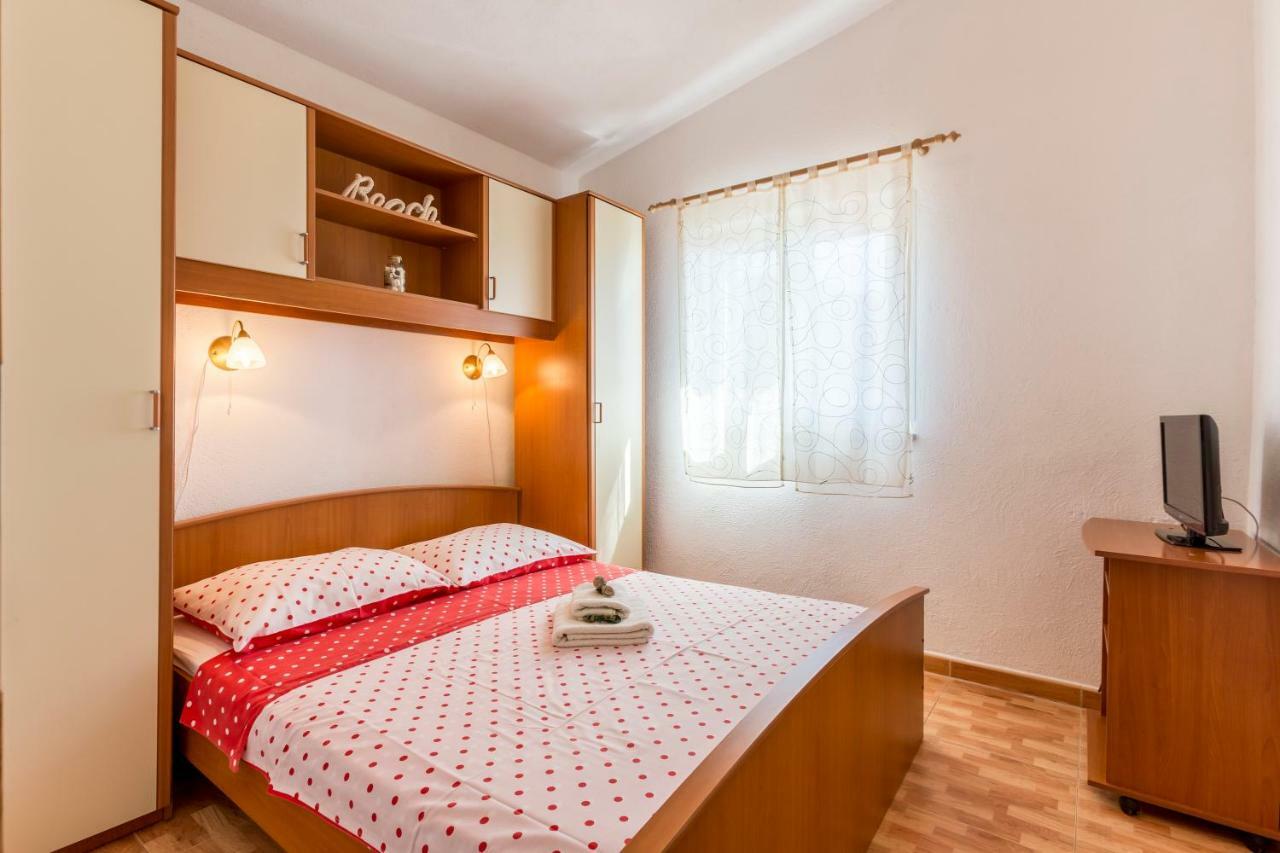 Apartments Ivka Bol Exterior foto
